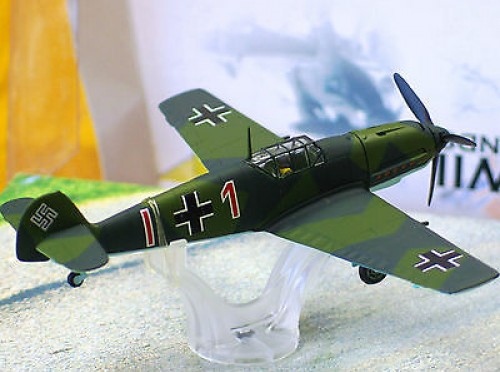 Messerschmitt Bf 109E, Eduard Neuman