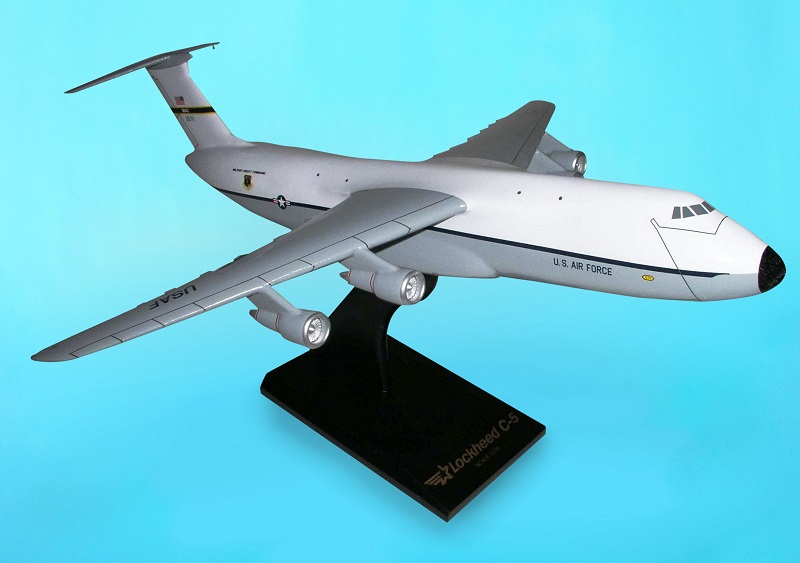 Lockheed C-5A Galaxy (qrey/white)